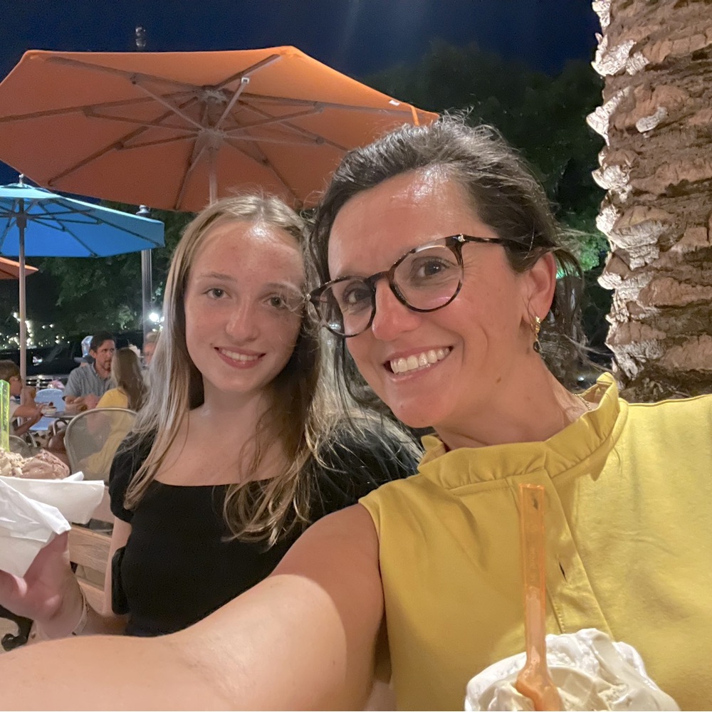 Meet your Posher, Carrie